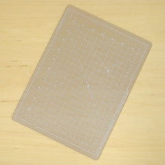 CUTTING MAT 18X24 TRN